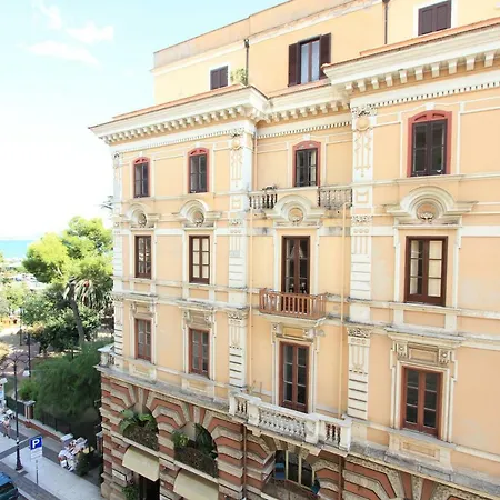 Vitruvio 4* Formia